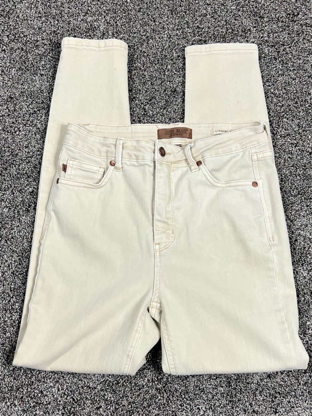 Judy Blue Garment Dyed Skinny Stretch 9/29.✴️